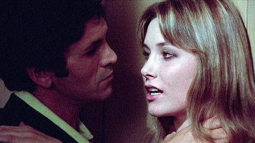 L'assassino ha riservato nove poltrone filmas žiurėti online