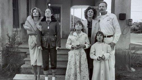 Desert Bloom filmas žiurėti online