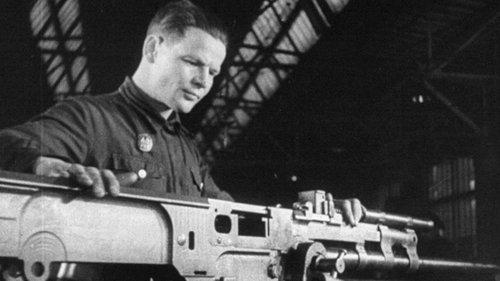 Les Usines de Staline face aux armées d'Hitler filmas žiurėti online
