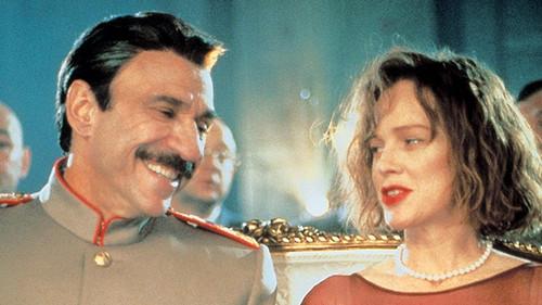 Children of the Revolution filmas žiurėti online