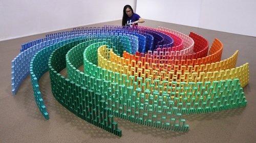 Lily Topples The World filmas žiurėti online