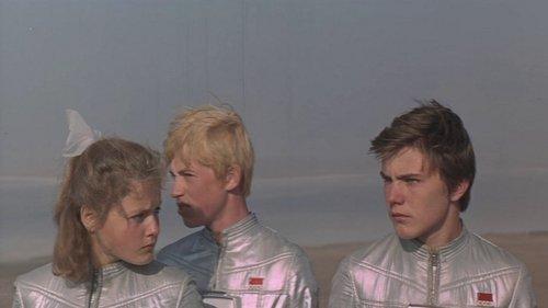 Teens in the Universe filmas žiurėti online