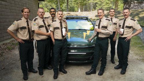 Šauniausi policininkai 3 filmas žiurėti online