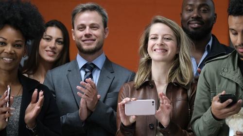 Le guide de la famille parfaite filmas žiurėti online