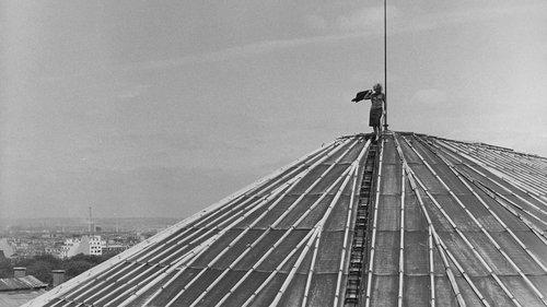 The Lovely Month of May filmas žiurėti online