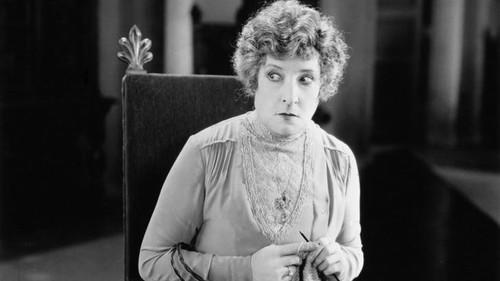 The Bat filmas žiurėti online