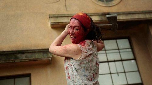 Zombiai prieš zombius filmas žiurėti online