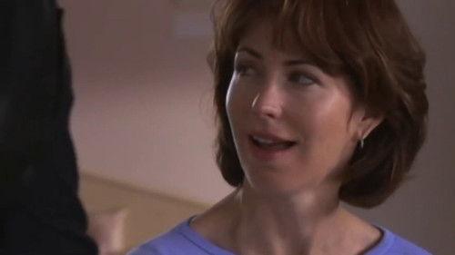 Mother Ghost filmas žiurėti online