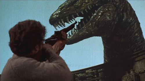 The Land That Time Forgot filmas žiurėti online