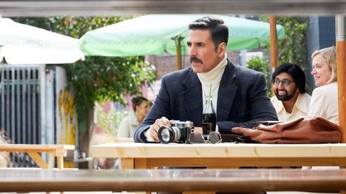 Bell Bottom filmas žiurėti online