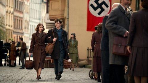 Desperate Journey filmas žiurėti online