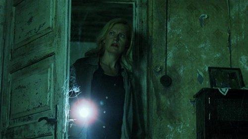 Apleistas namas filmas žiurėti online