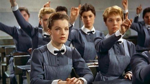 Girls in Uniform filmas žiurėti online