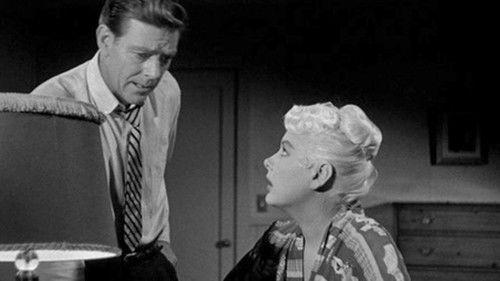 Murder Is My Beat filmas žiurėti online