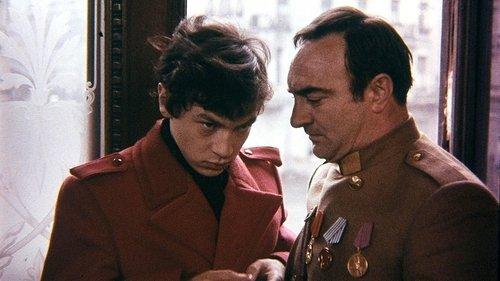 The Role of My Family in the World Revolution filmas žiurėti online