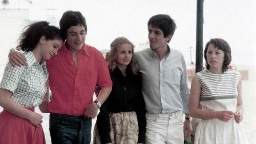 Let's Get Those English Girls filmas žiurėti online