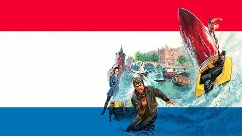 Puppet on a Chain filmas žiurėti online