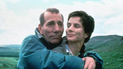 Among Giants filmas žiurėti online