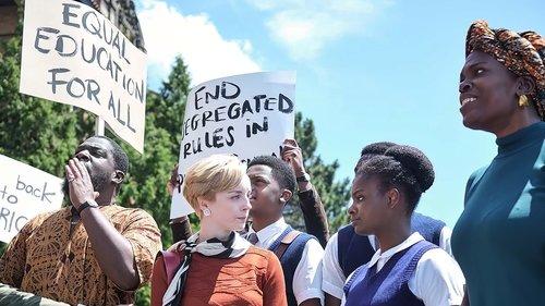 Chien blanc filmas žiurėti online