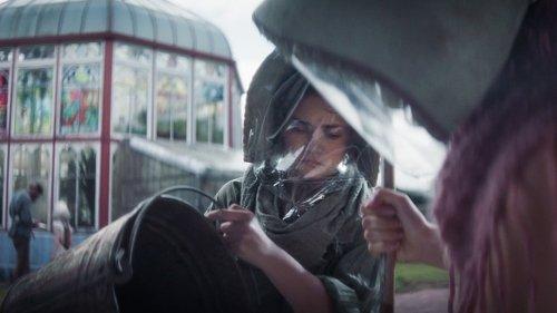 Glasshouse filmas žiurėti online