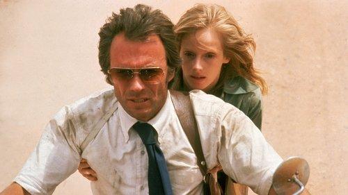 The Gauntlet filmas žiurėti online
