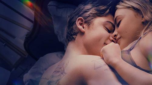 After. Kai tapome laimingi filmas žiurėti online