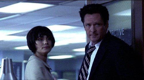 Chasing Ghosts filmas žiurėti online