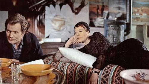 Hearth Fires filmas žiurėti online