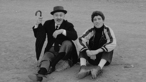 Uccellacci e uccellini filmas žiurėti online