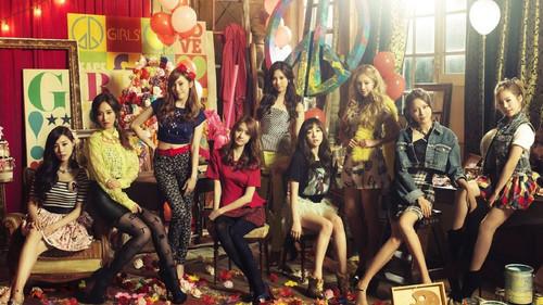 Girls' Generation ~LOVE & PEACE~ Japan 3rd Tour filmas žiurėti online
