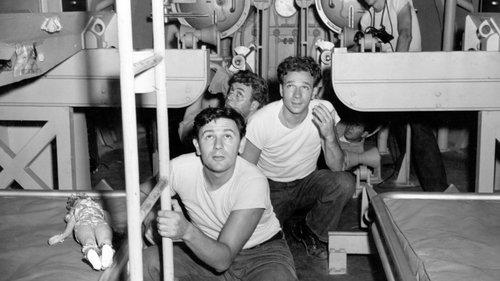 Destination Tokyo filmas žiurėti online