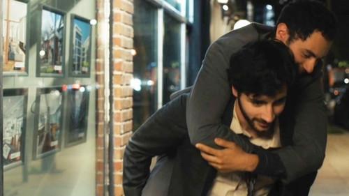 On sera heureux filmas žiurėti online