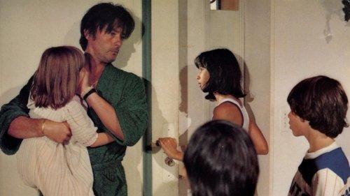 Attention, the Kids Are Watching filmas žiurėti online