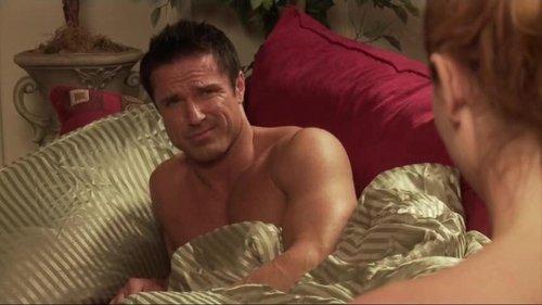 Housewives from Another World filmas žiurėti online