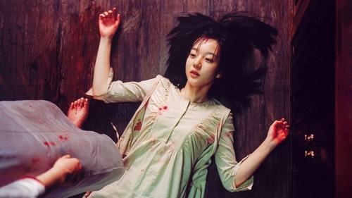 A Tale of Two Sisters filmas žiurėti online