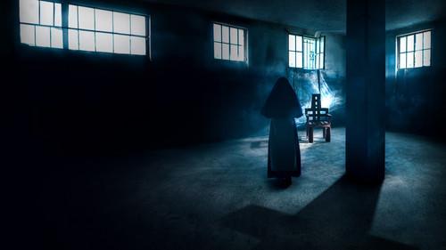 Auxilio filmas žiurėti online