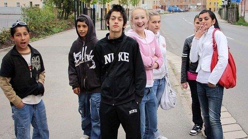 Bastardi filmas žiurėti online