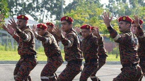 Legasi: Bomba the Movie filmas žiurėti online
