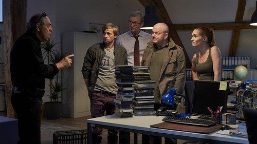 The Case of the Dead Deadman filmas žiurėti online