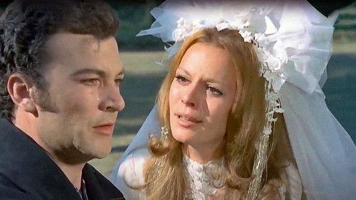 Senede Bir Gün filmas žiurėti online