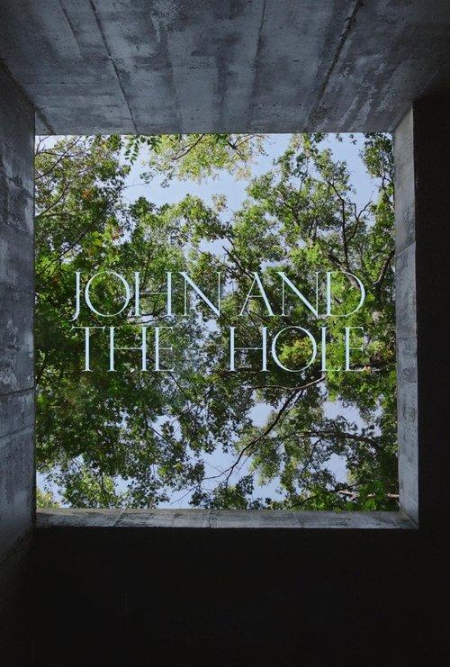 John and the Hole filmas online