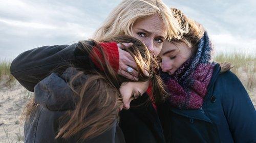 Dingusios merginos filmas žiurėti online