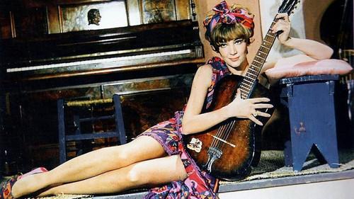 An Italian girl from Kypseli filmas žiurėti online