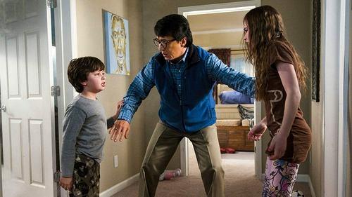 The Spy Next Door filmas žiurėti online