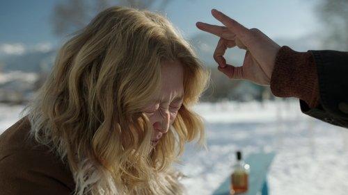 Папа умер в субботу filmas žiurėti online