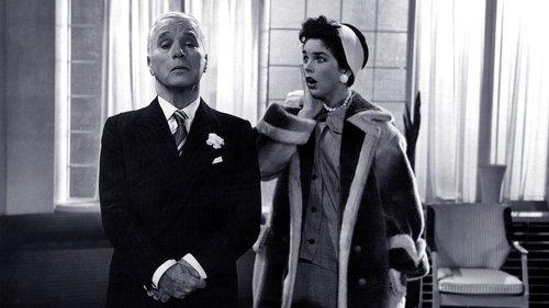 A King in New York filmas žiurėti online