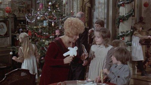 Whoever Slew Auntie Roo? filmas žiurėti online