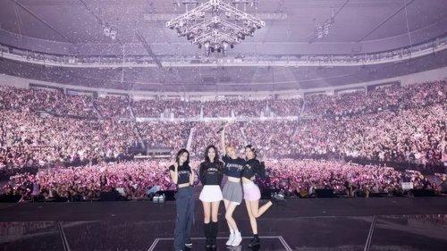 BLACKPINK - WORLD TOUR [BORN PINK] FINALE IN SEOUL filmas žiurėti online