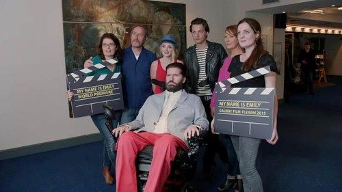 It's Not Yet Dark filmas žiurėti online