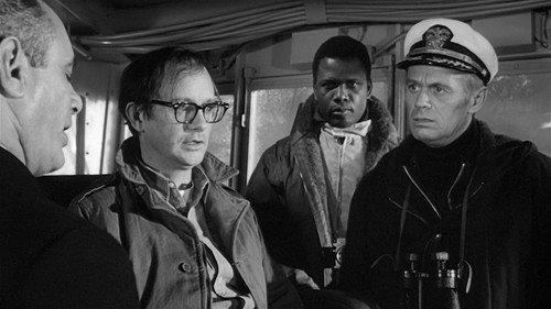 The Bedford Incident filmas žiurėti online